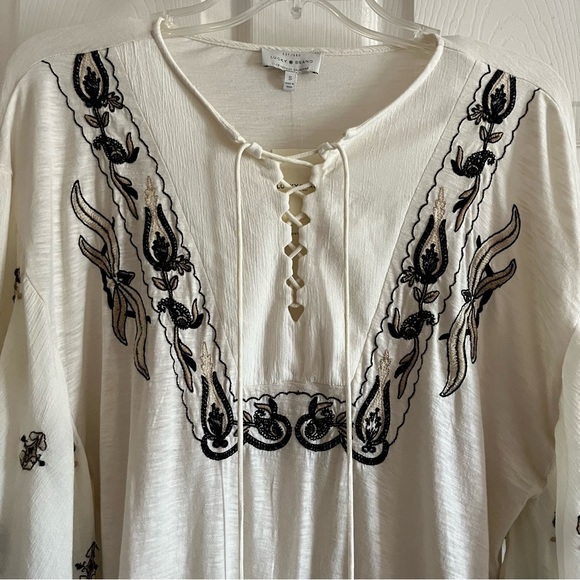 Lucky Brand Women’s Boho Embroidered Flare Sleeve Lace Up  Top S - Picture 4 of 14